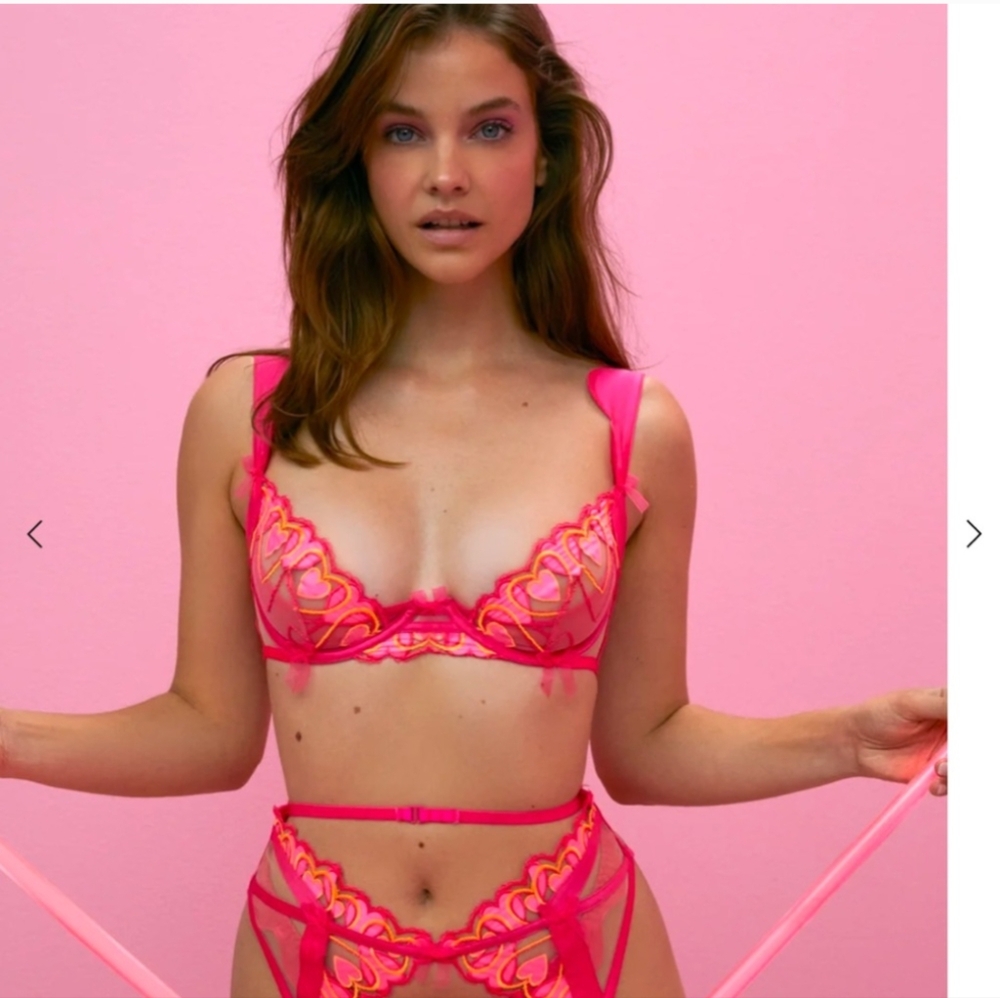 For Love And Lemons Fuchsia Heart Lace Bra